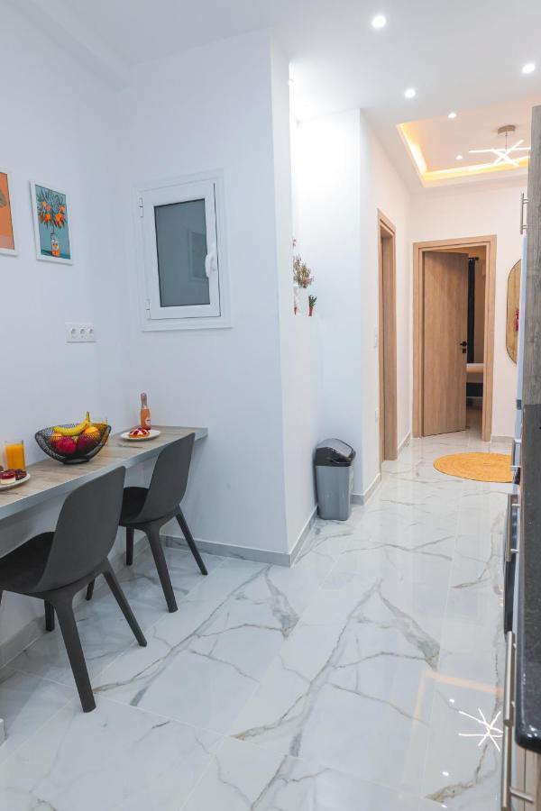 Zeos Finest Jacuzzi Suite أثينا المظهر الخارجي الصورة